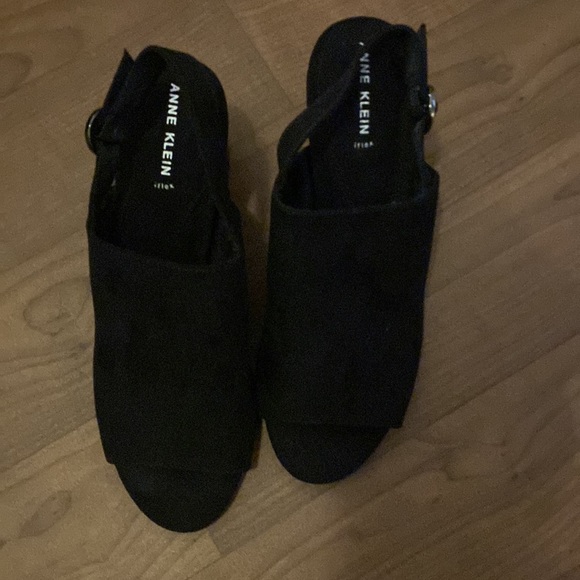 Anne Klein Riha black sandal - Picture 4 of 9